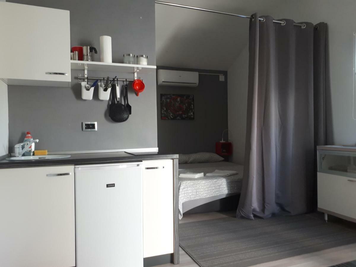 Studio Apartman Splash ペシュチャーナ・ウヴァラ エクステリア 写真